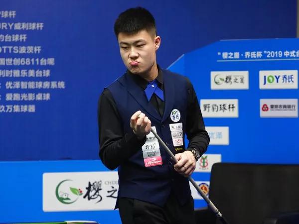 騰哈格對紀 騰哈格對紀