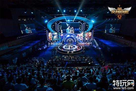 尔德来说并 尔德来说并